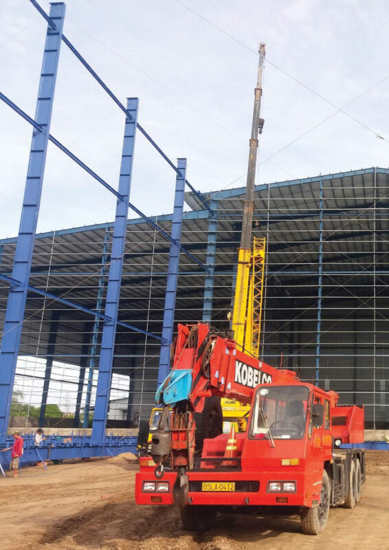 Phân Tích Chi Tiết Chi Phí Xây Dựng Nhà Xưởng Thép Tiền Chế 500m2/1000m2 Hiện Nay 4 may moc thiet bi cua van dat thanh 1